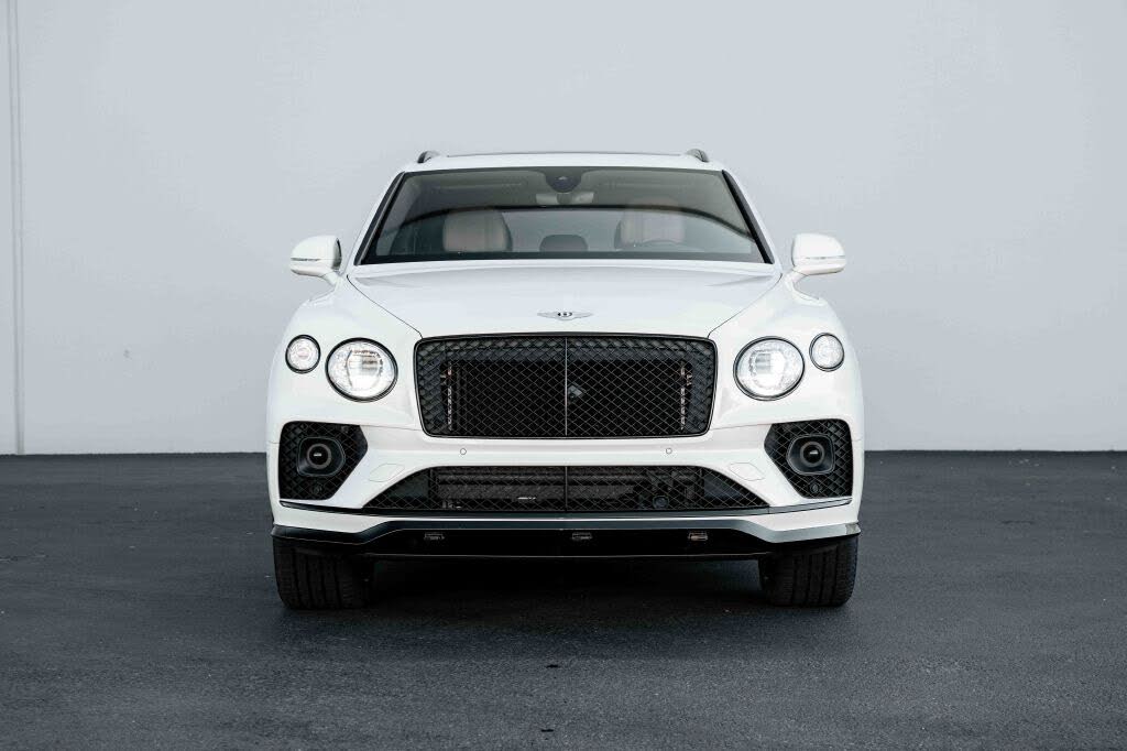 2021 Bentley Bentayga V8 AWD photo 2