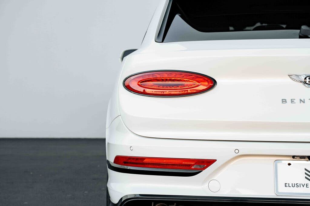 2021 Bentley Bentayga V8 AWD photo 12