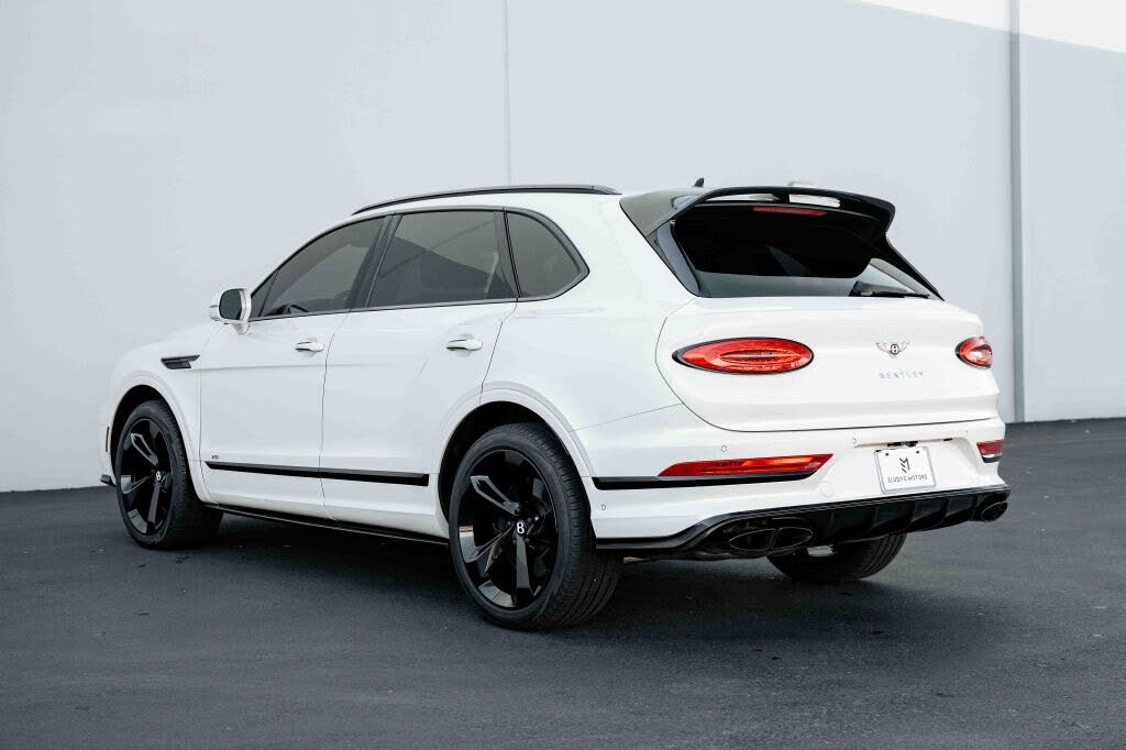2021 Bentley Bentayga V8 AWD photo 17