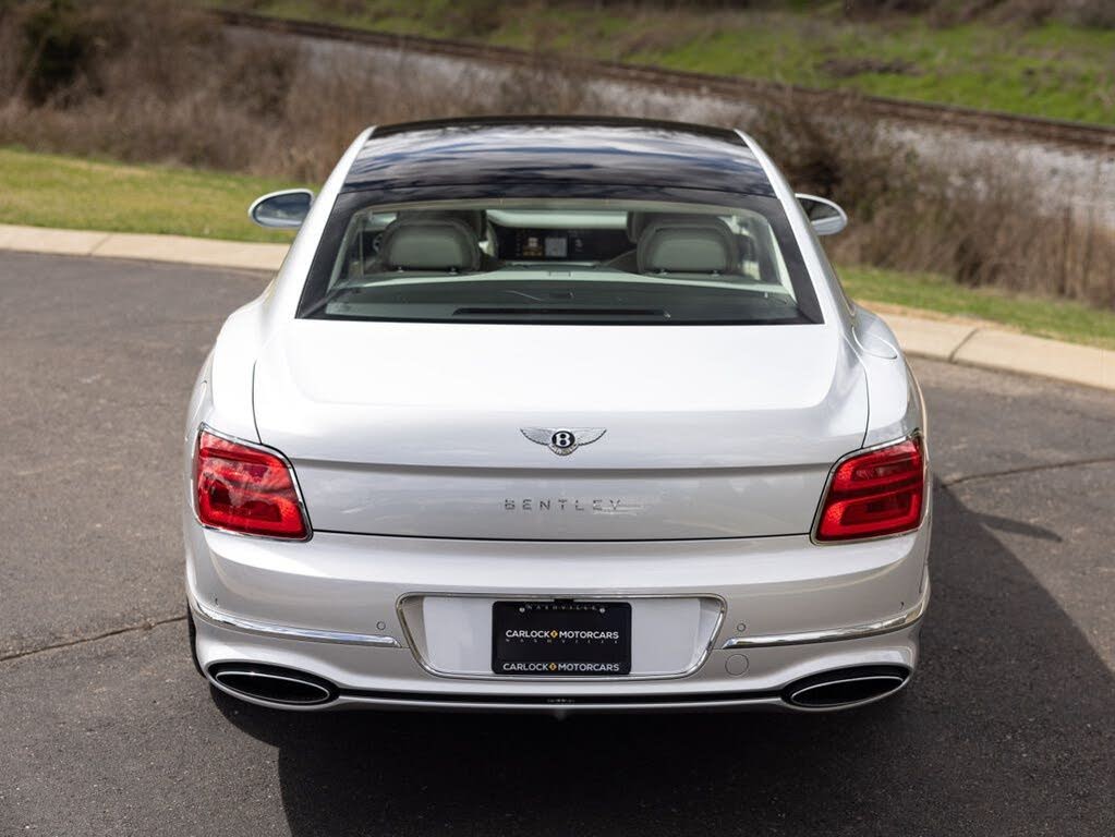 2026 Bentley Flying Spur AWD photo 11