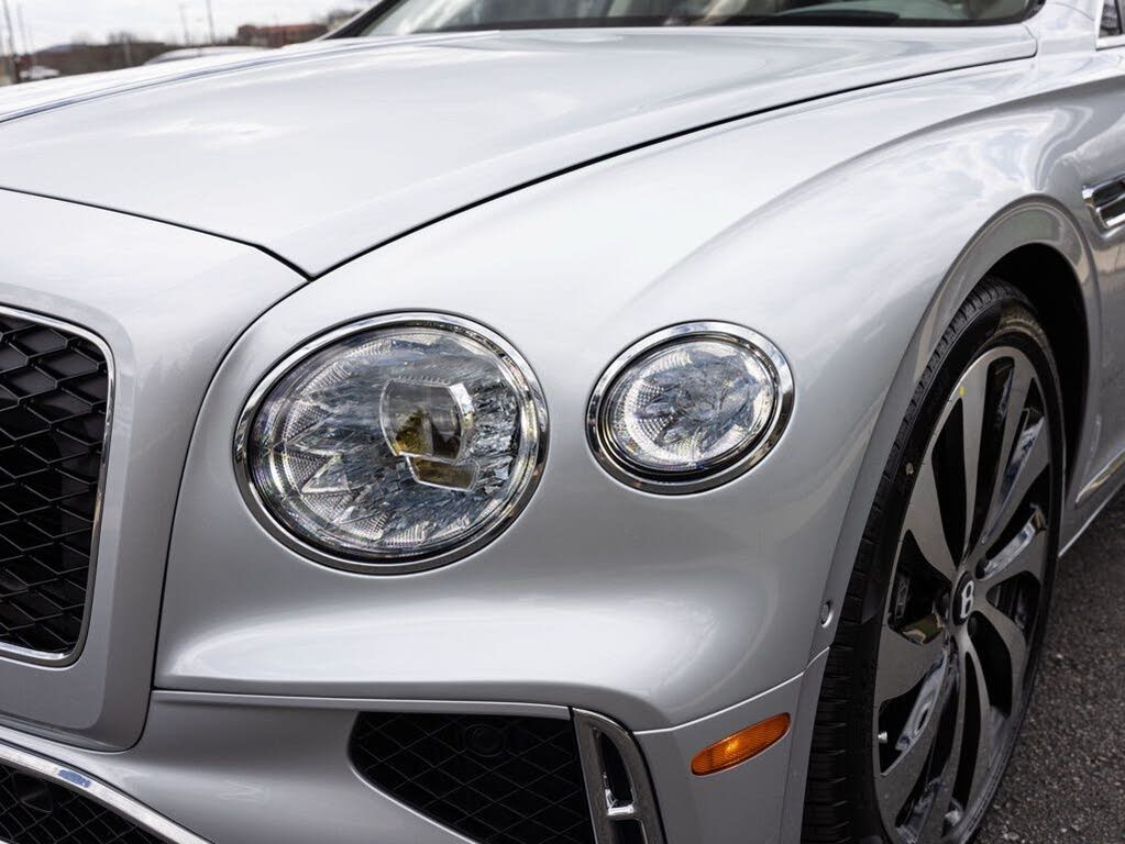 2026 Bentley Flying Spur AWD photo 18