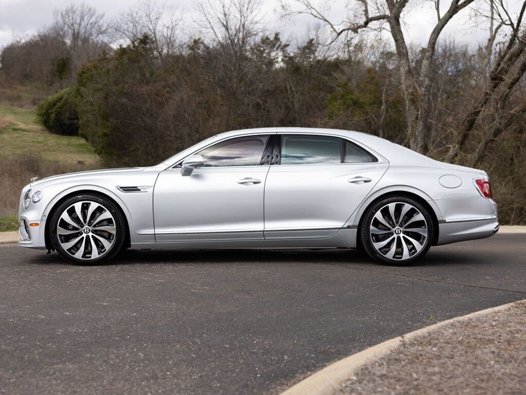 2026 Bentley Flying Spur AWD photo 5