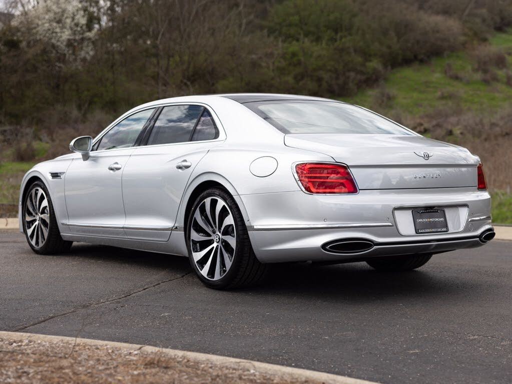 2026 Bentley Flying Spur AWD photo 9