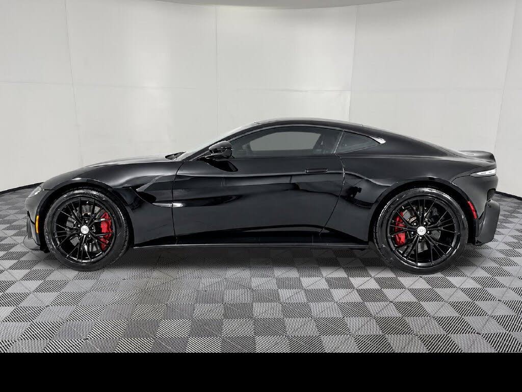 2021 Aston Martin Vantage Coupe RWD photo 6