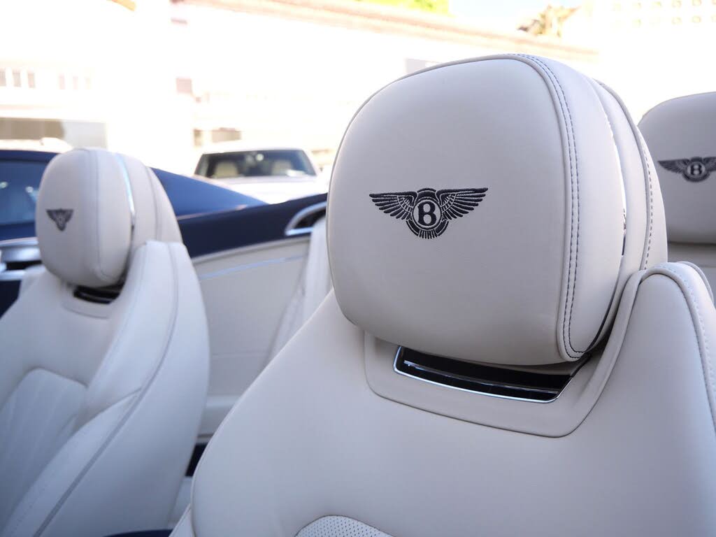 2026 Bentley Continental GTC AWD photo 17