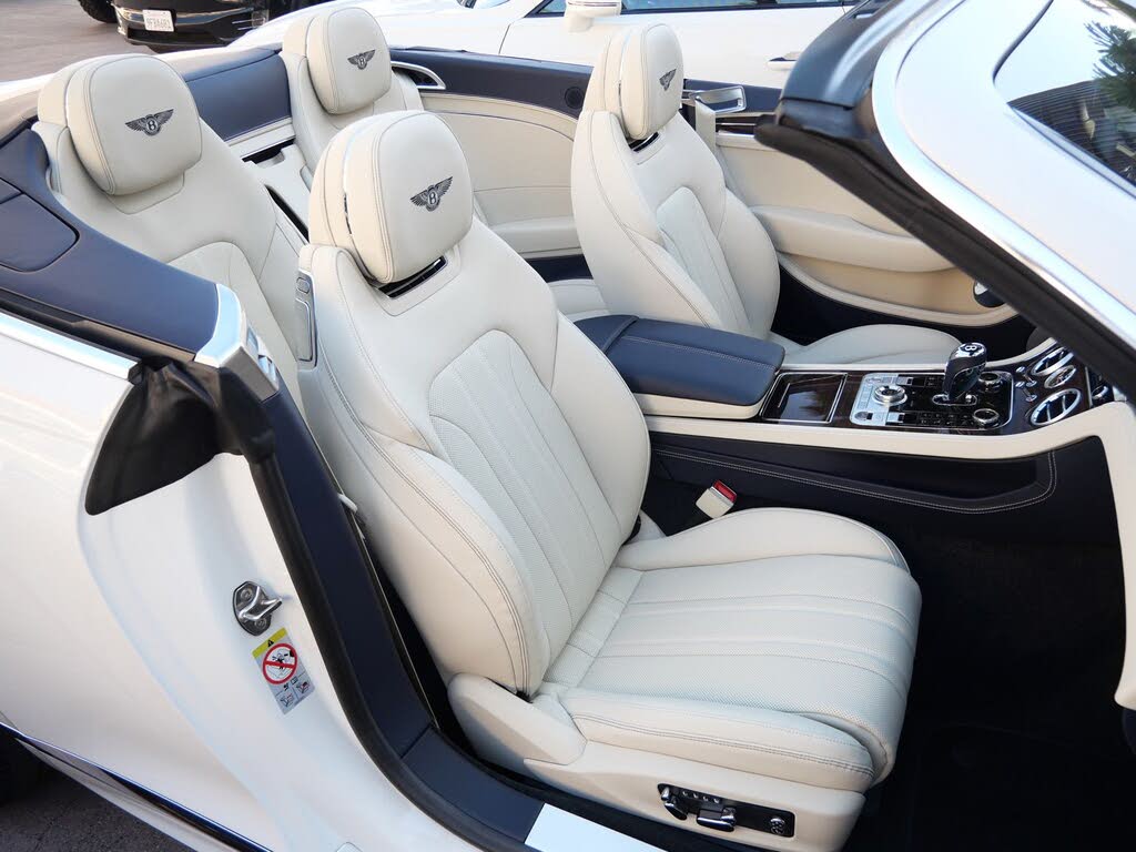 2026 Bentley Continental GTC AWD photo 21