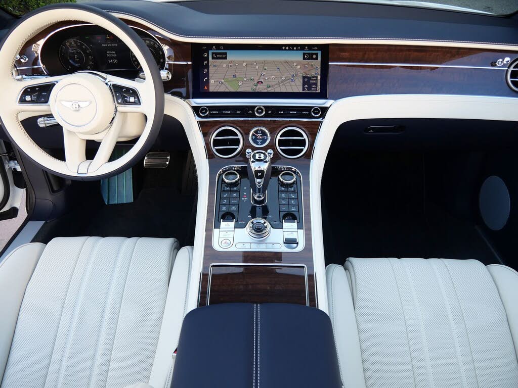 2026 Bentley Continental GTC AWD photo 4
