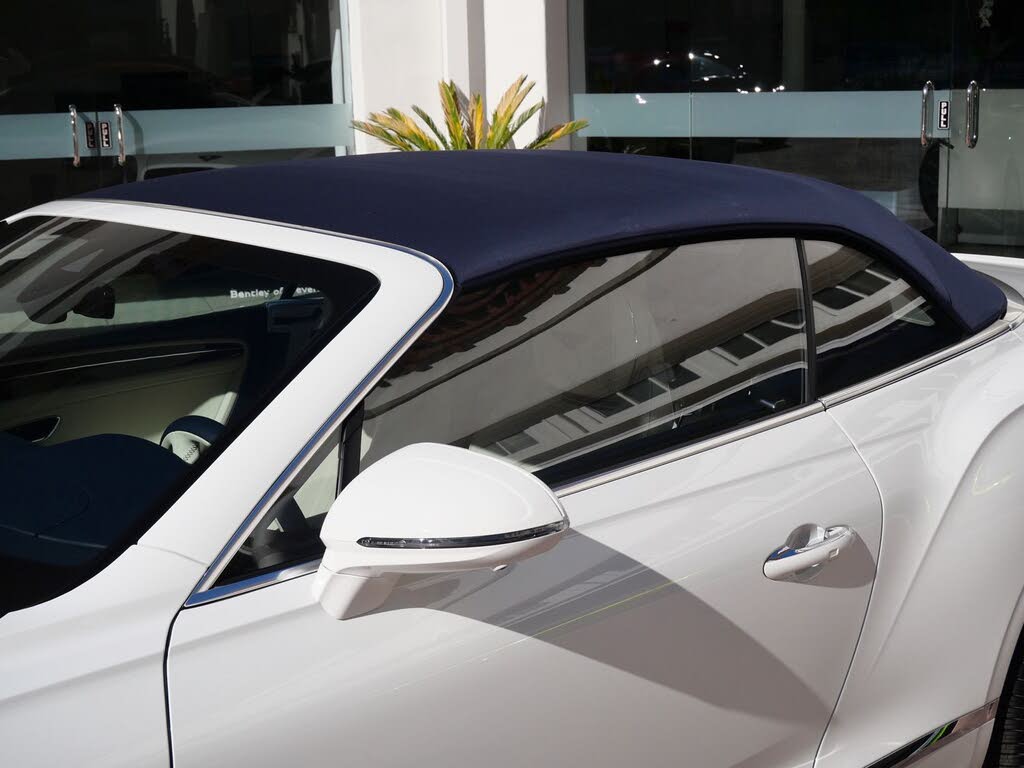 2026 Bentley Continental GTC AWD photo 10