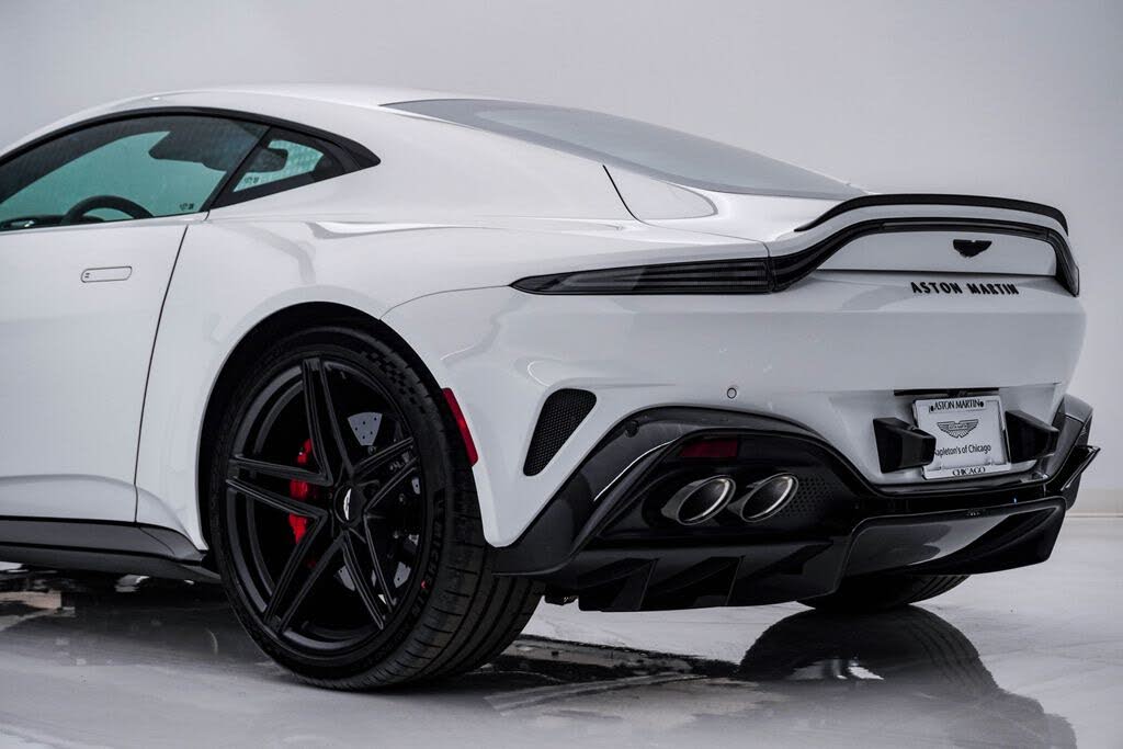 2026 Aston Martin Vantage S Coupe RWD photo 11