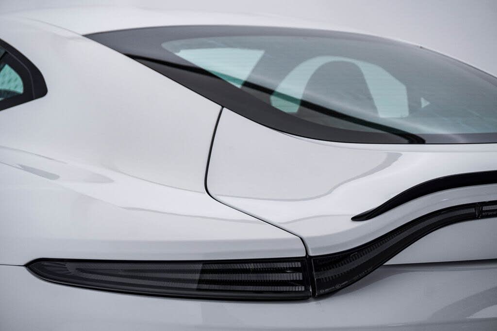 2026 Aston Martin Vantage S Coupe RWD photo 13