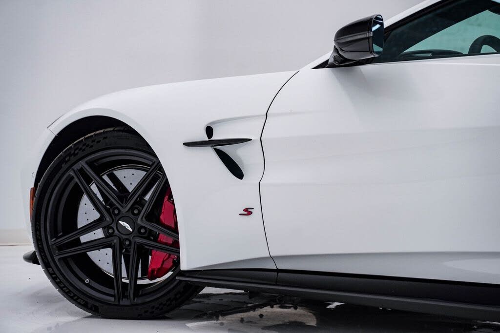 2026 Aston Martin Vantage S Coupe RWD photo 14