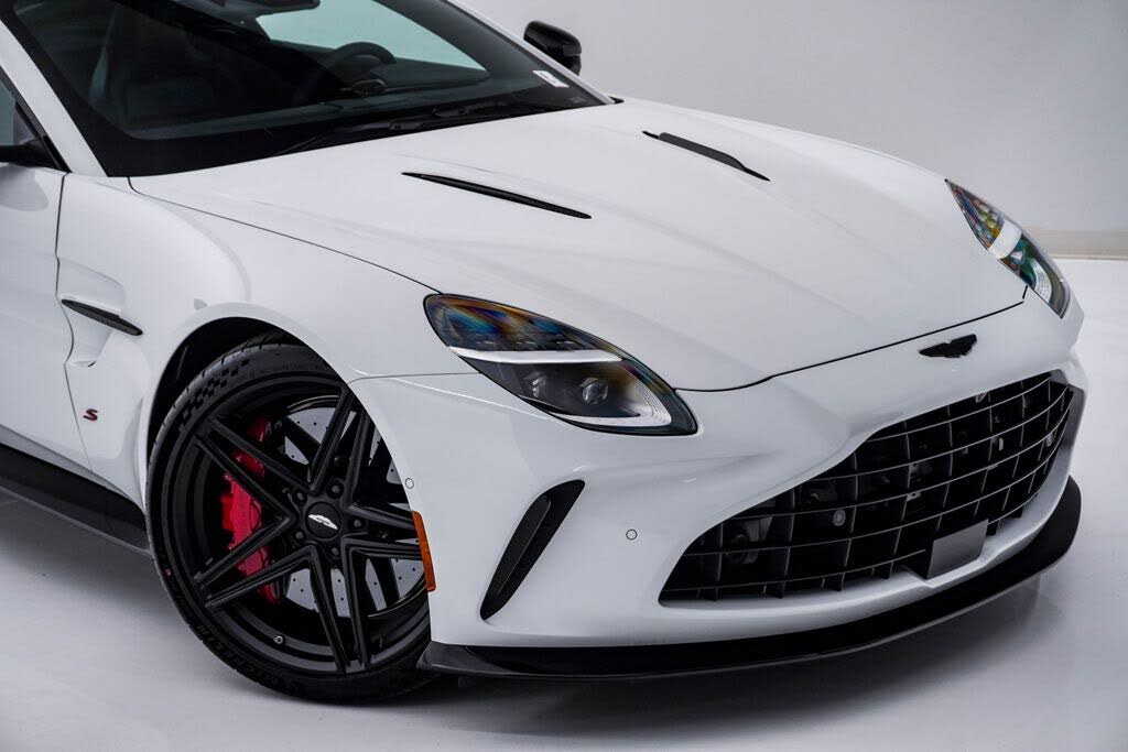 2026 Aston Martin Vantage S Coupe RWD photo 4