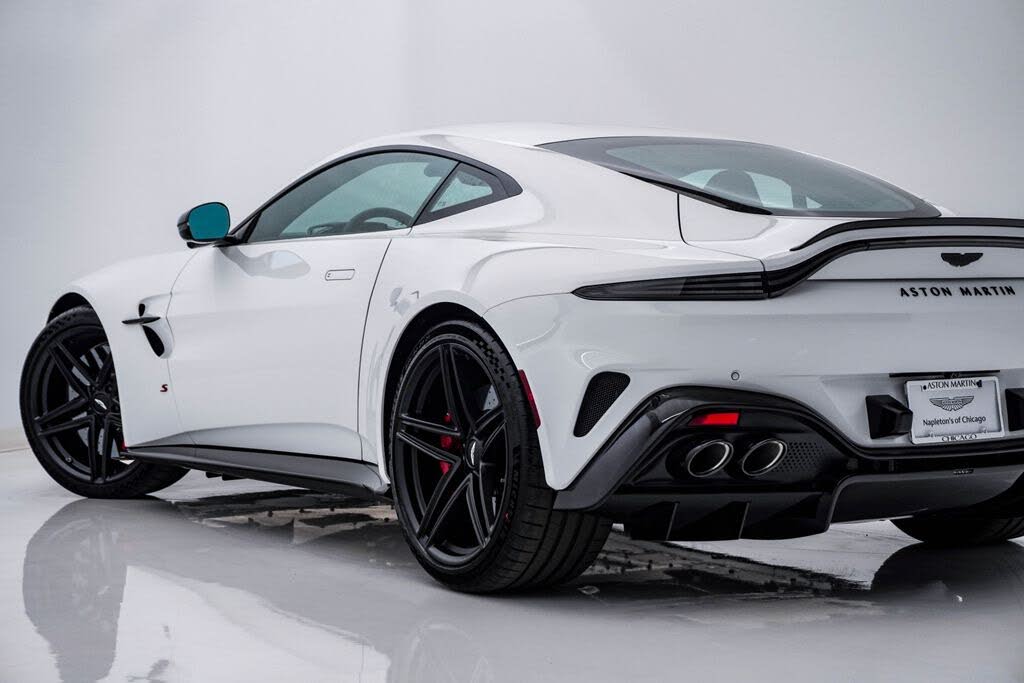 2026 Aston Martin Vantage S Coupe RWD photo 9