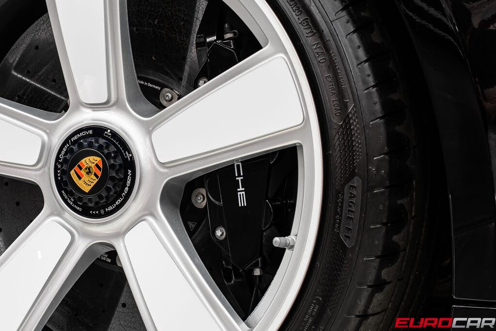 2025 Porsche 911 Turbo Coupe AWD photo 22 of 24