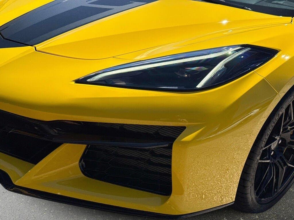 2025 Chevrolet Corvette Z06 3LZ Coupe RWD photo 11