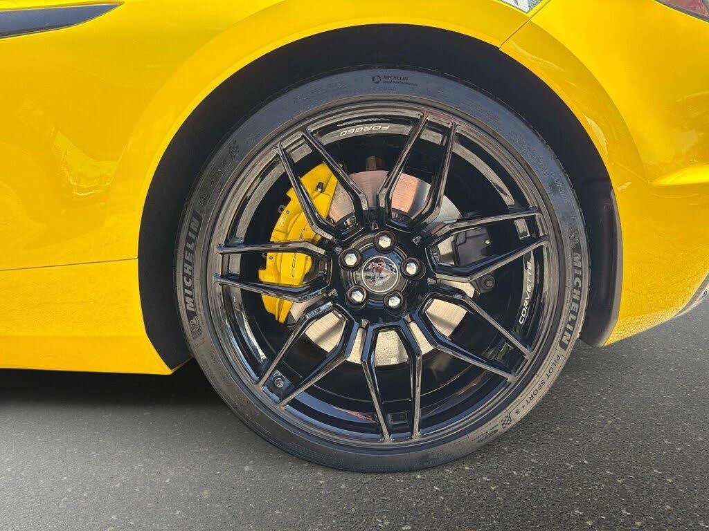 2025 Chevrolet Corvette Z06 3LZ Coupe RWD photo 14