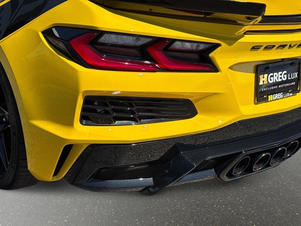 2025 Chevrolet Corvette Z06 3LZ Coupe RWD photo 16