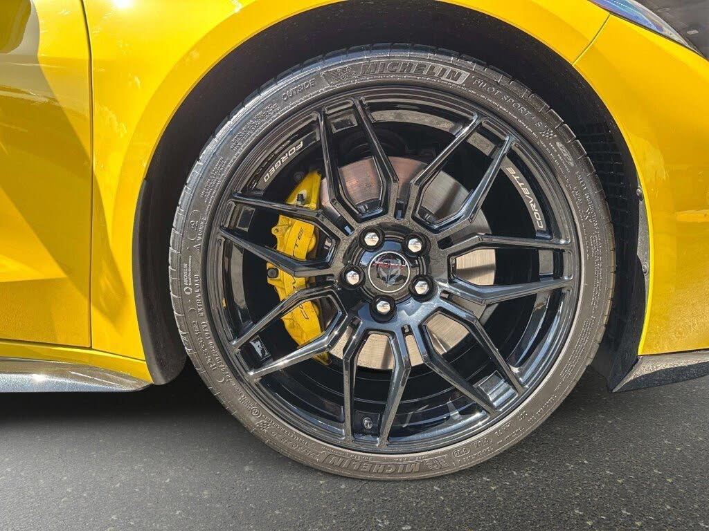 2025 Chevrolet Corvette Z06 3LZ Coupe RWD photo 22