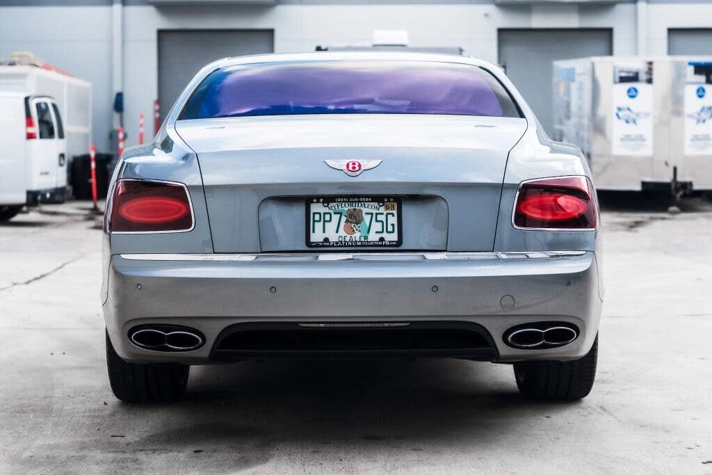 2017 Bentley Flying Spur V8 S AWD photo 16