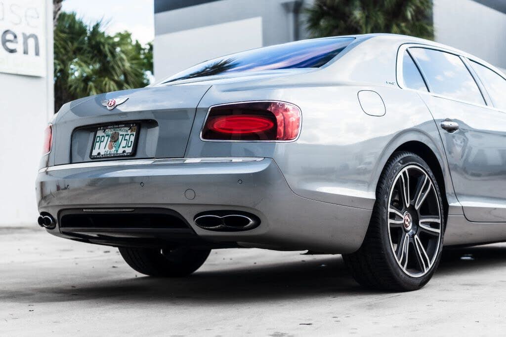 2017 Bentley Flying Spur V8 S AWD photo 19