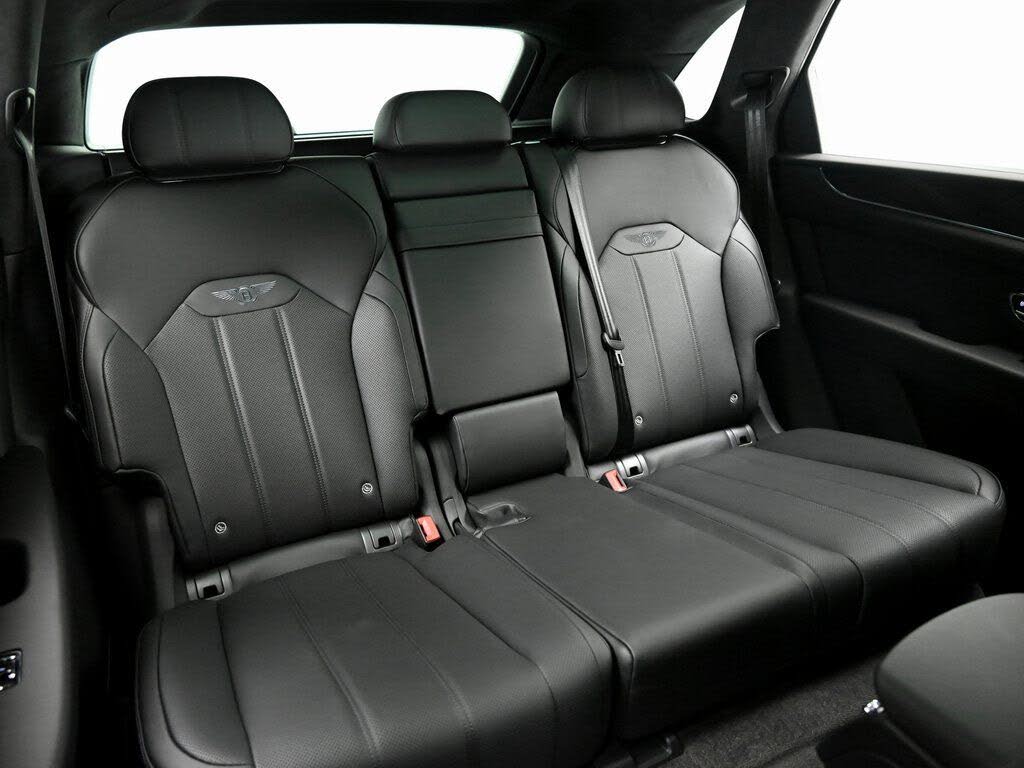 2025 Bentley Bentayga V8 AWD photo 15