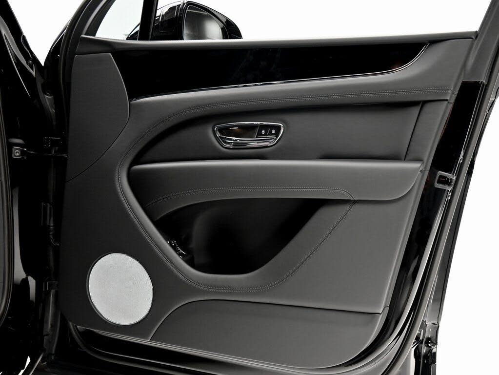 2025 Bentley Bentayga V8 AWD photo 22