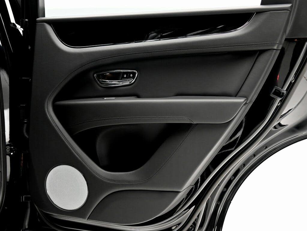 2025 Bentley Bentayga V8 AWD photo 24