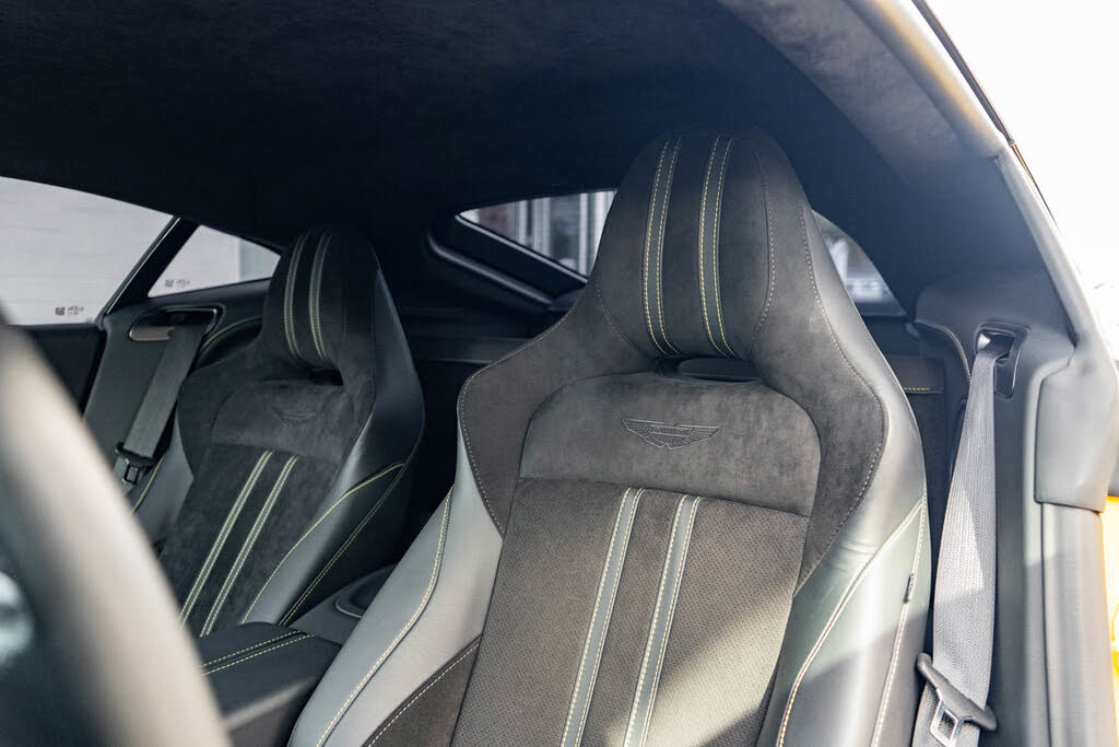 2023 Aston Martin Vantage V8 Coupe RWD photo 12
