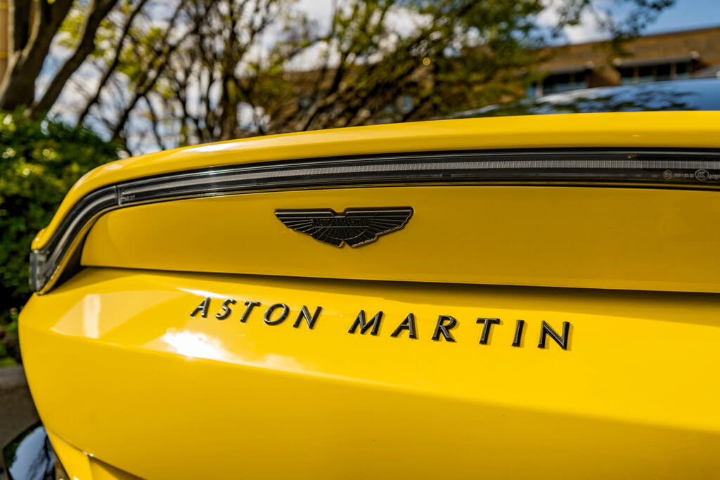 2023 Aston Martin Vantage V8 Coupe RWD photo 8