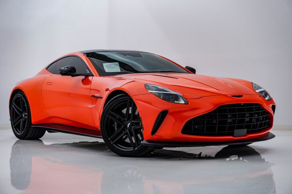 2025 Aston Martin Vantage Coupe RWD