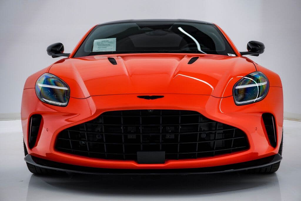 2025 Aston Martin Vantage Coupe RWD photo 5