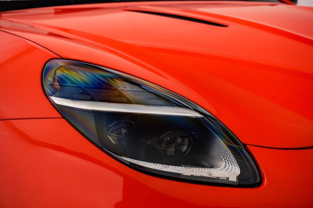 2025 Aston Martin Vantage Coupe RWD photo 6