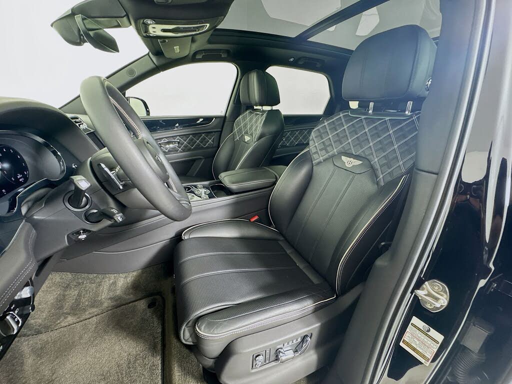 2021 Bentley Bentayga V8 AWD photo 21