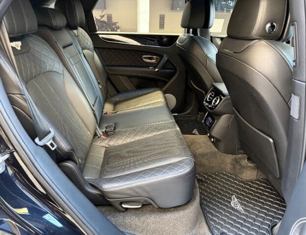 2017 Bentley Bentayga W12 First Edition AWD photo 16