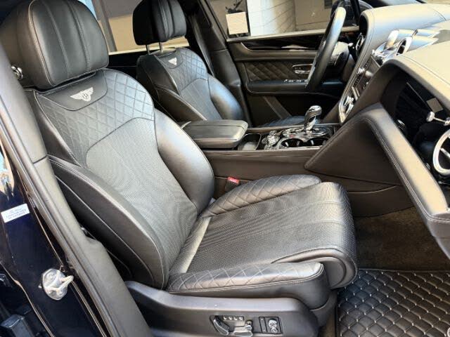 2017 Bentley Bentayga W12 First Edition AWD photo 17