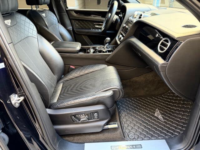 2017 Bentley Bentayga W12 First Edition AWD photo 18