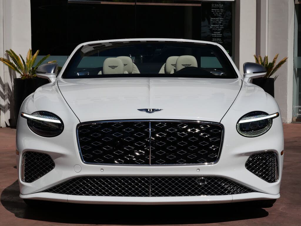2026 Bentley Continental GTC Mulliner AWD photo 13