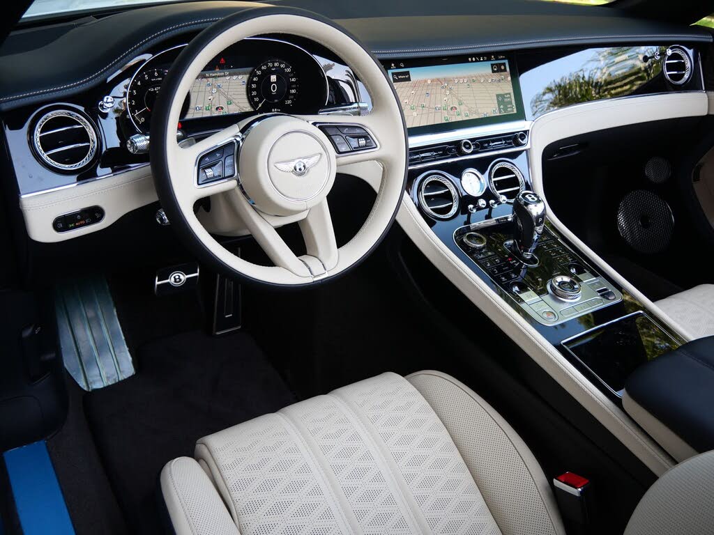 2026 Bentley Continental GTC Mulliner AWD photo 18