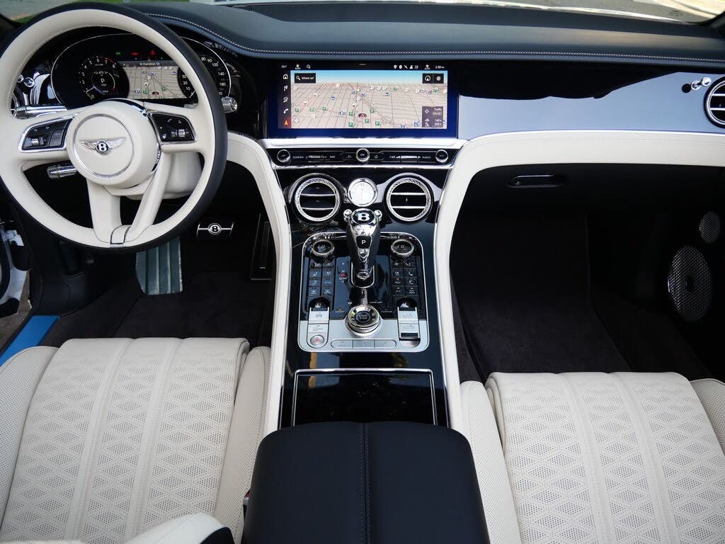 2026 Bentley Continental GTC Mulliner AWD photo 4