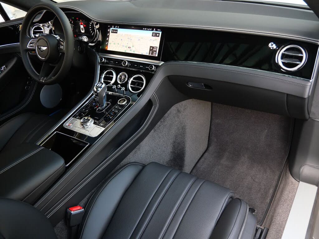 2026 Bentley Continental GT photo 2