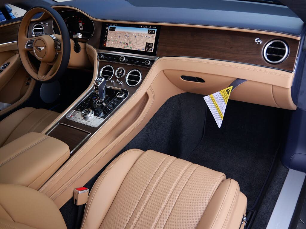 2026 Bentley Continental GT photo 2