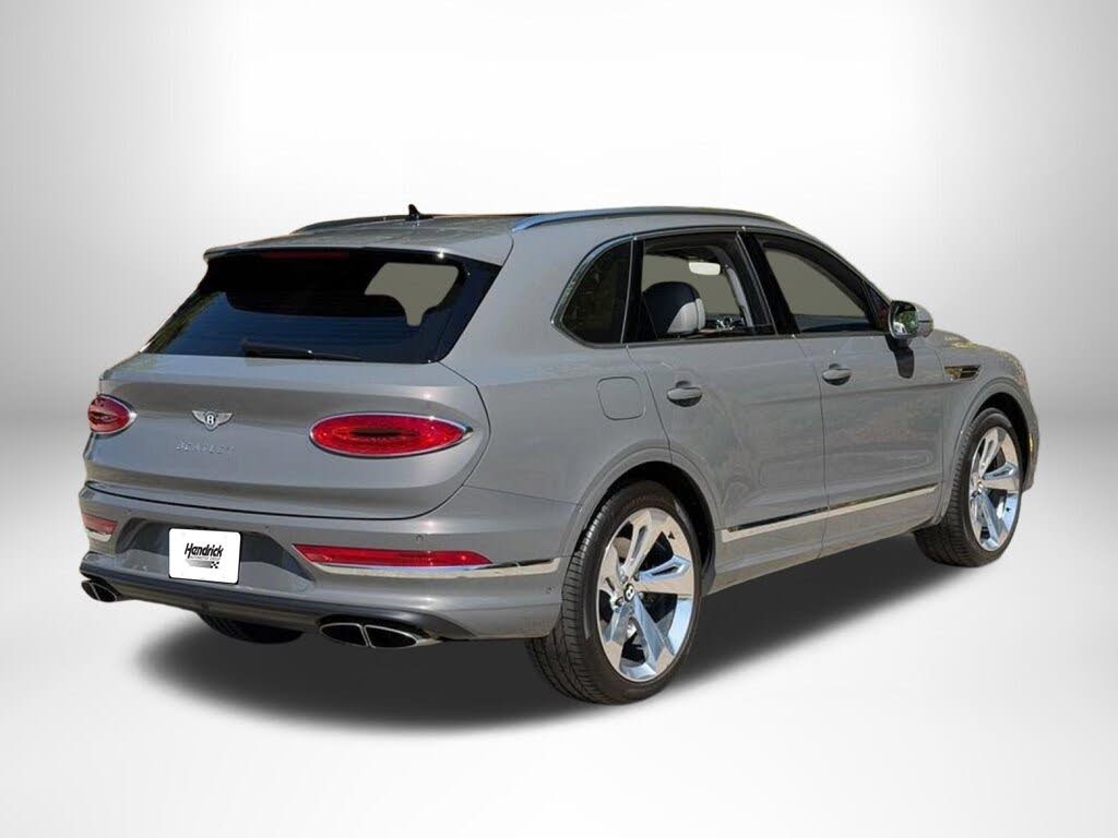 2025 Bentley Bentayga Azure V8 AWD photo 8