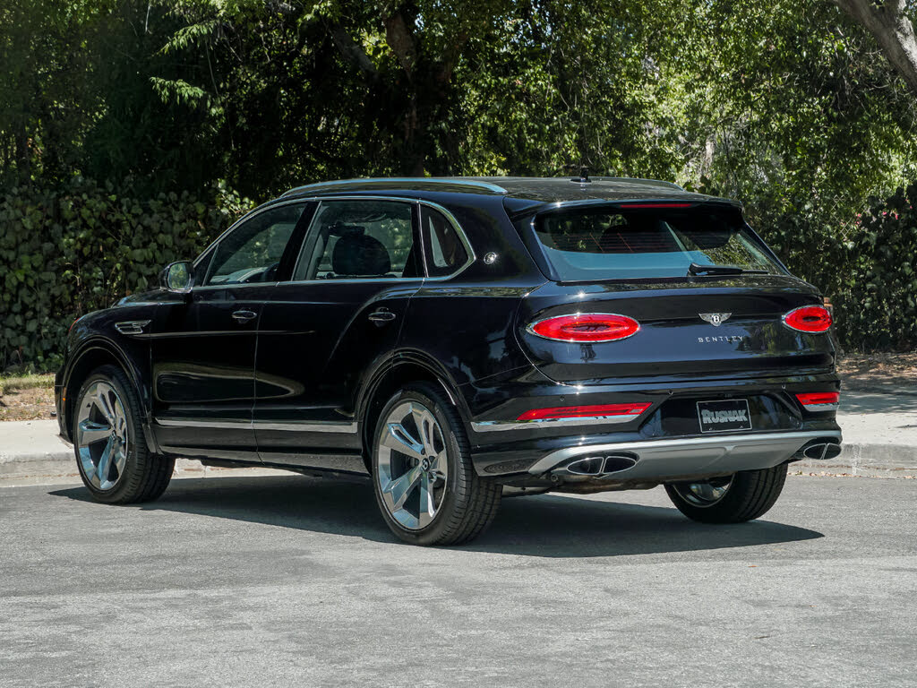 2025 Bentley Bentayga photo 5