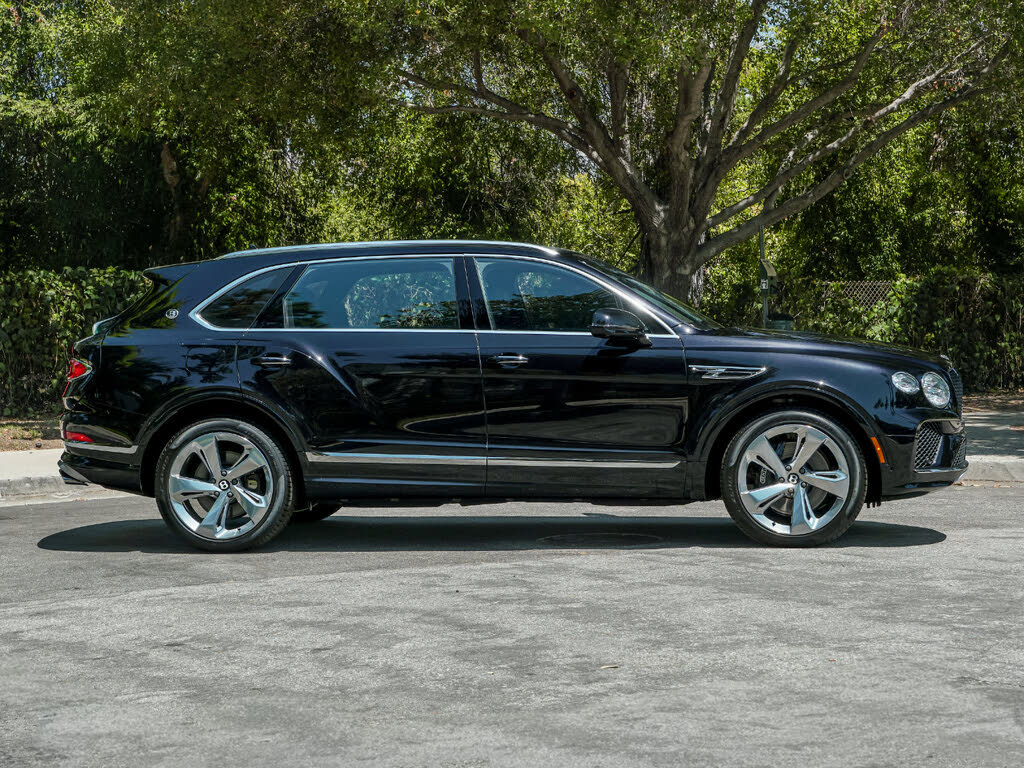 2025 Bentley Bentayga photo 8