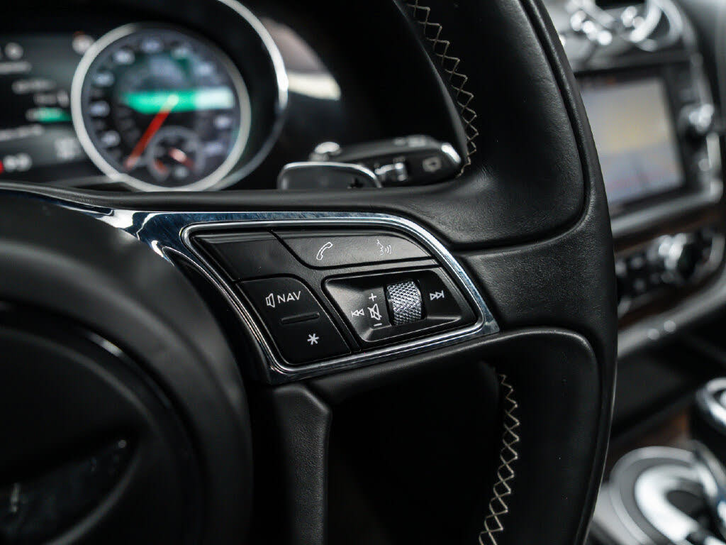 2019 Bentley Bentayga V8 AWD photo 22