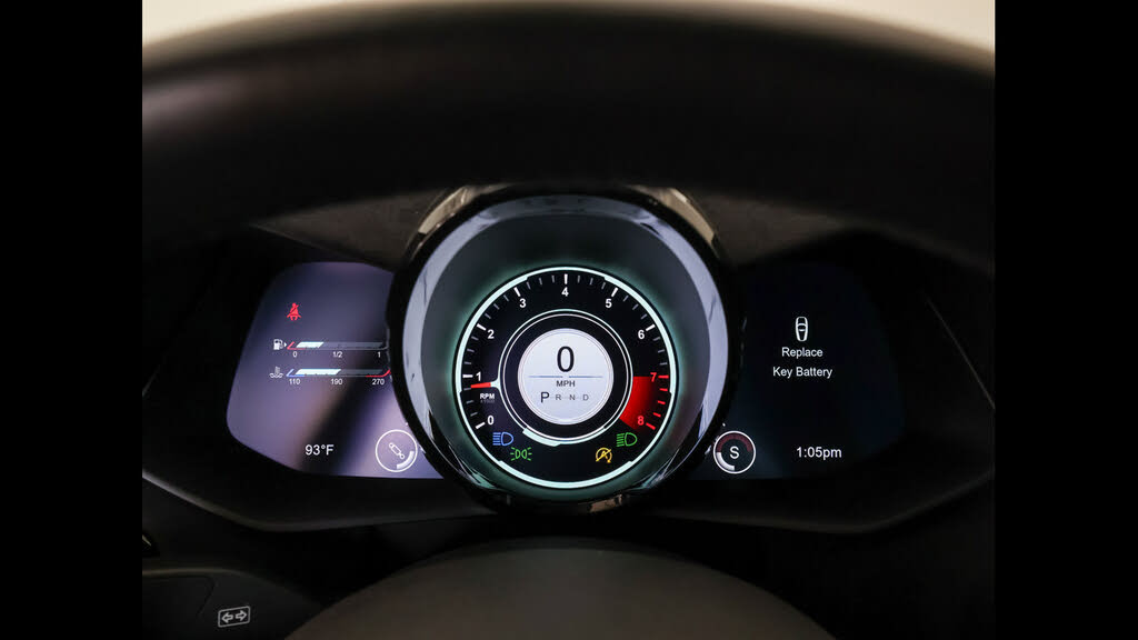 2021 Aston Martin Vantage Coupe RWD photo 24