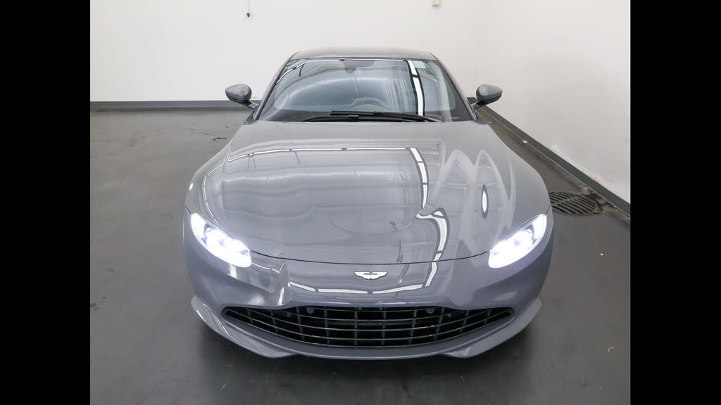 2021 Aston Martin Vantage Coupe RWD photo 9