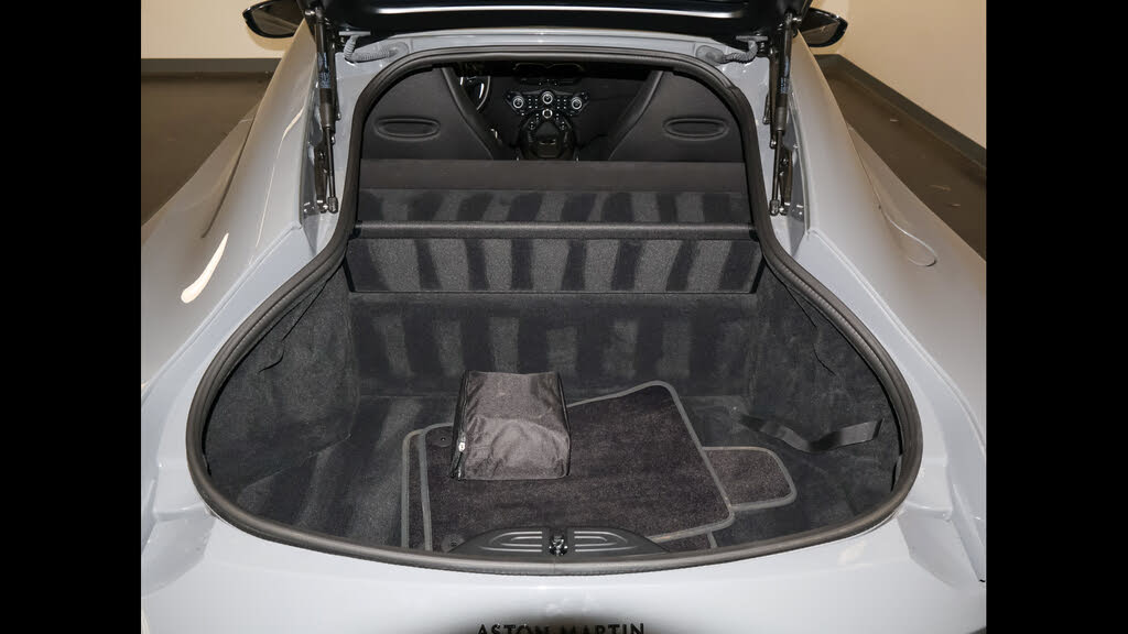 2021 Aston Martin Vantage Coupe RWD photo 10