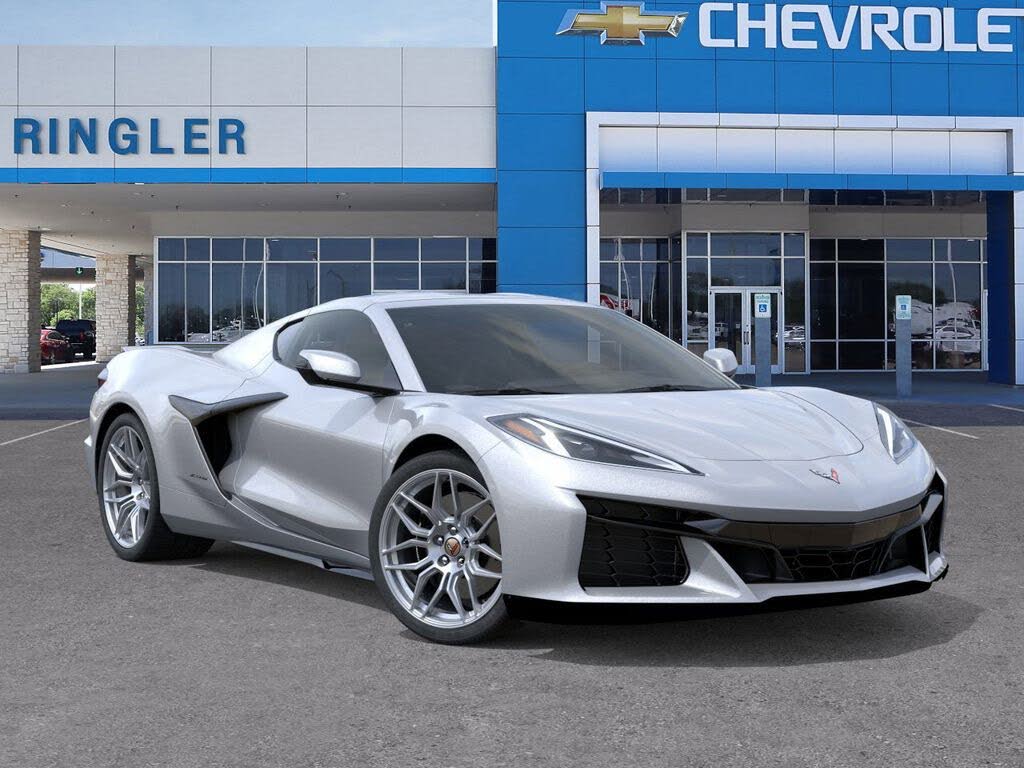 2026 Chevrolet Corvette Z06 1LZ Coupe RWD photo 7