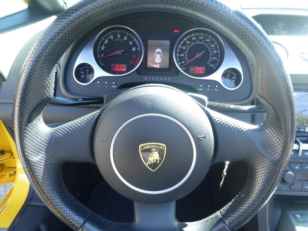 2010 Lamborghini Gallardo LP 560-4 Spyder AWD photo 21